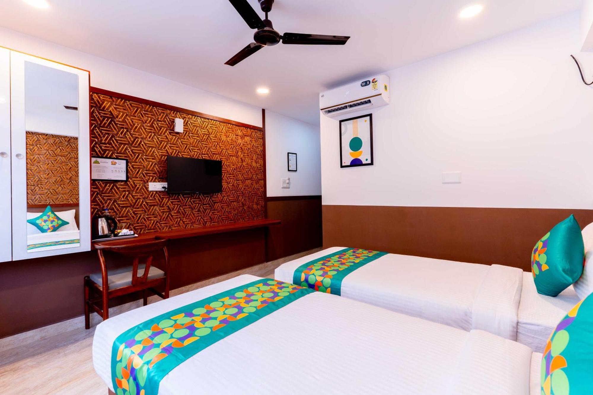 Treebo Emirates Suites Indiranagar Bangalore Eksteriør billede